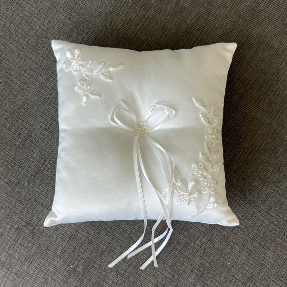 SAMKY White Satin Pearl Embroidered Flower Leaves Wedding Ring Bearer Pillow